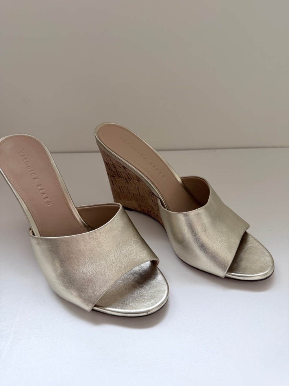 Veronica Beard Dali Gold Cork Wedge Sandals NWOT Metallic Leather Size 8.5